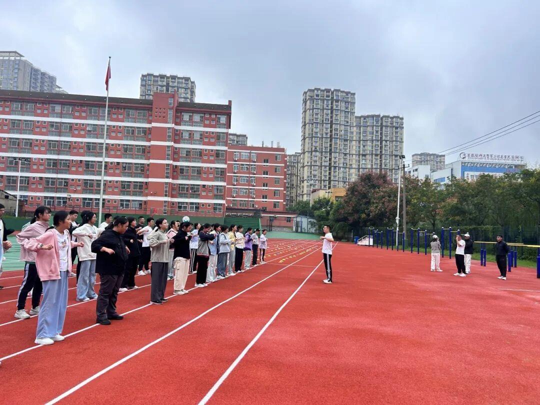 体育组1.jpg